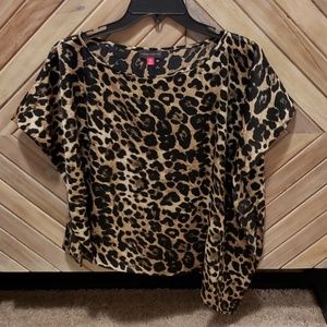 Vince Camuto XS Leopard Blouse w/ Angled Bottom